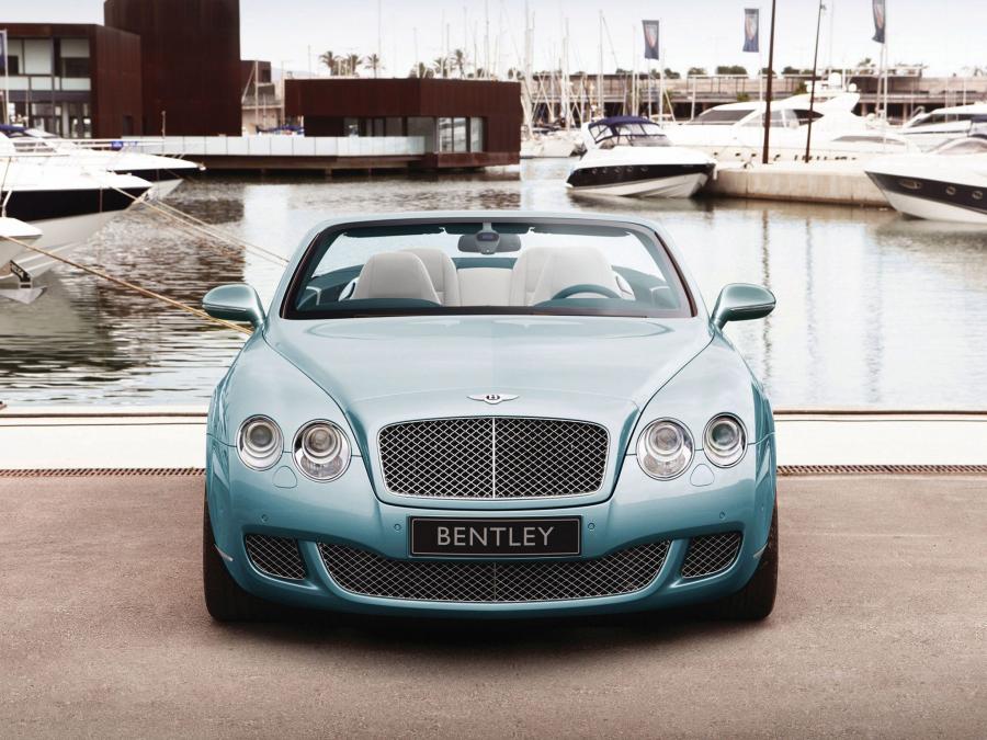  Bentley Continental GTC Speed 2009 года  (фото 41 из 44)